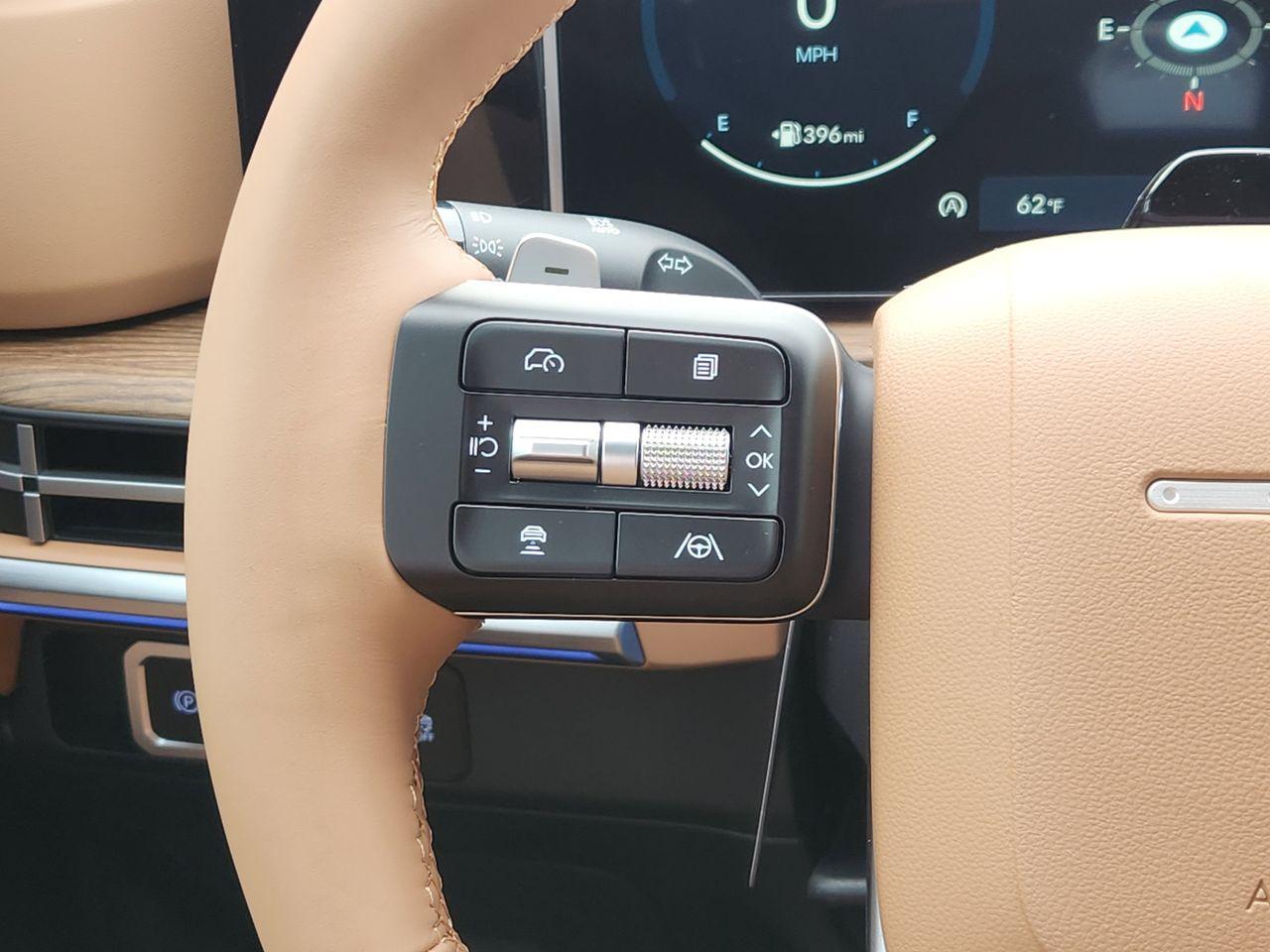 New 2026 S3B Black Hyundai Limited FWD image 26