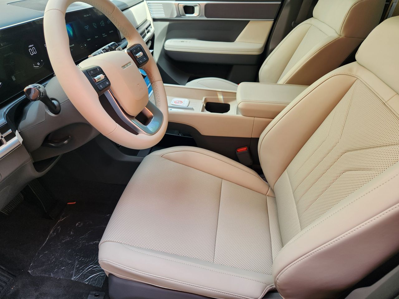 New 2026 W6H White Hyundai SEL image 10