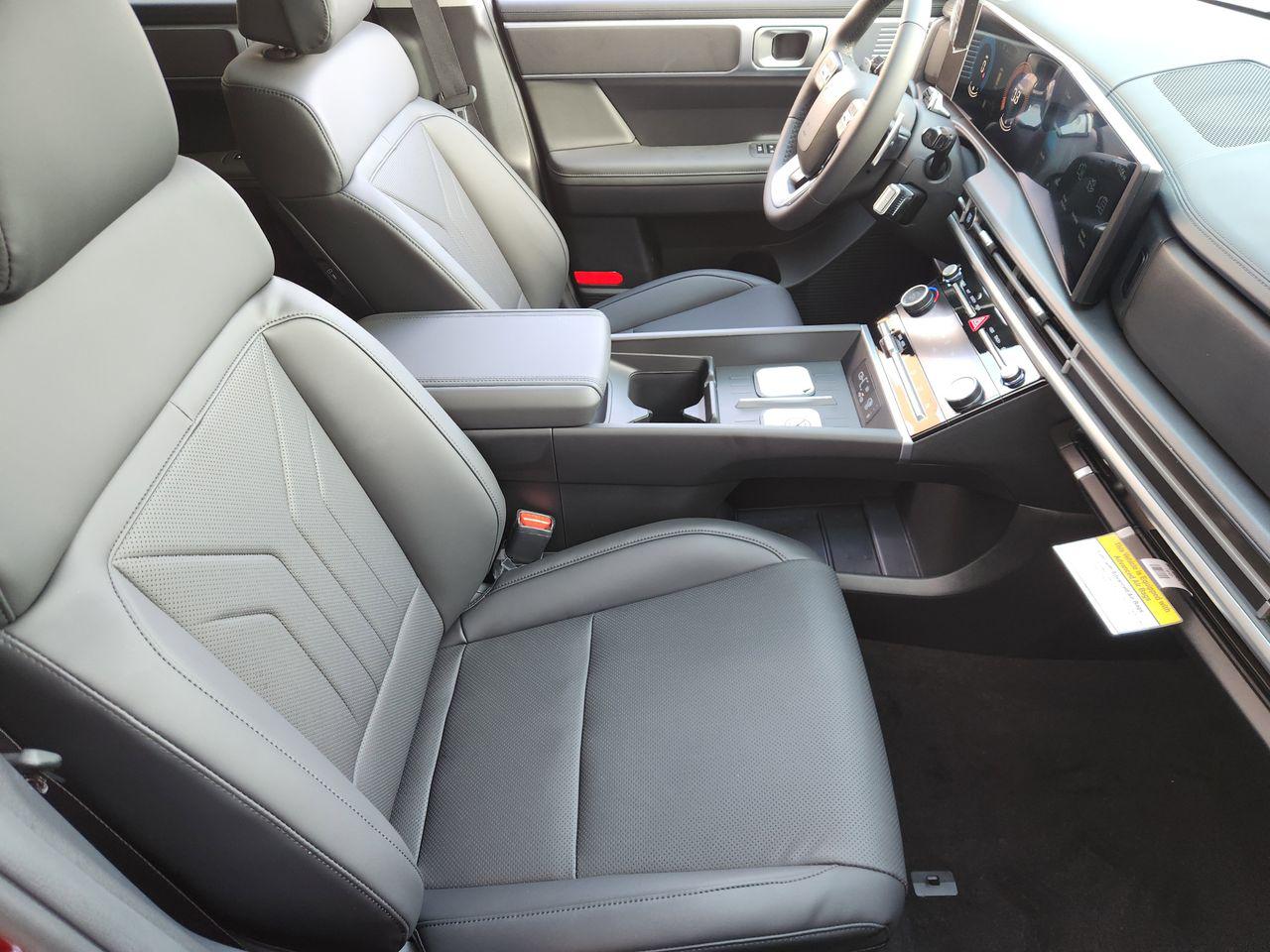 New 2026 R2P Red Hyundai SEL FWD image 10