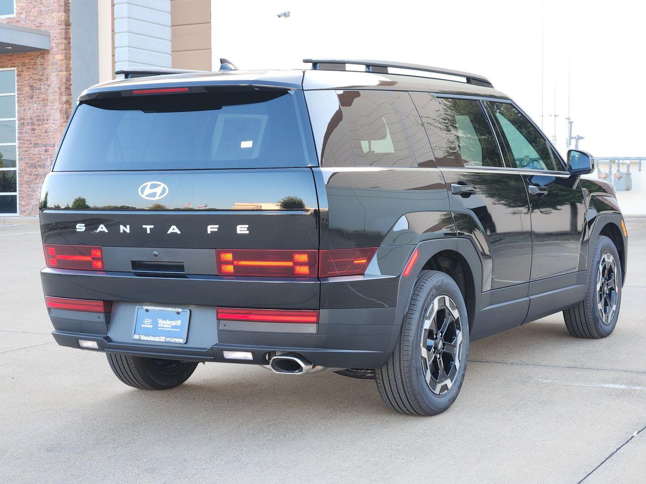 New 2027 Phantom Black Hyundai SEL FWD image 4
