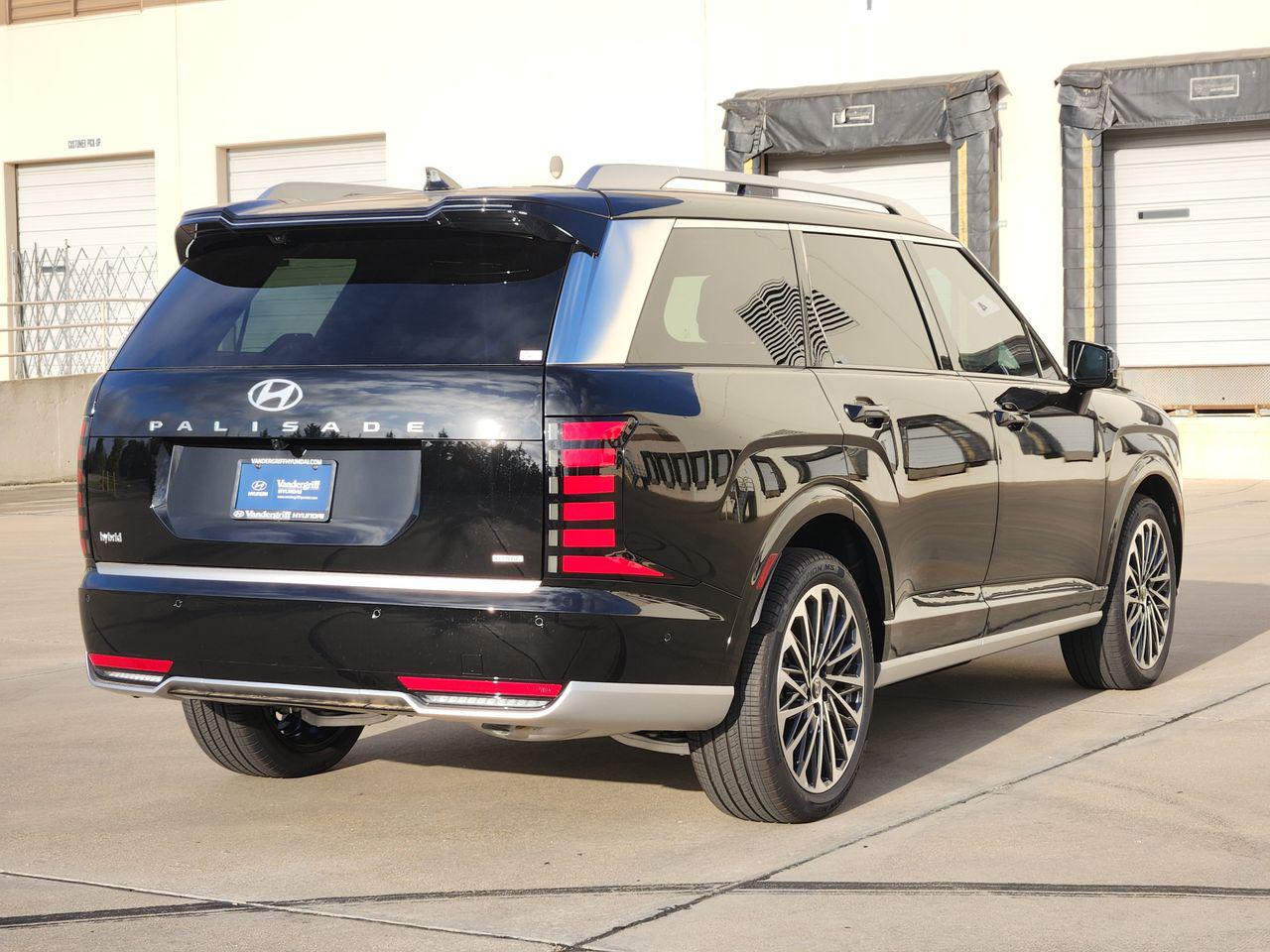 New 2027 Abyss Black Pearl Hyundai Calligraphy image 4