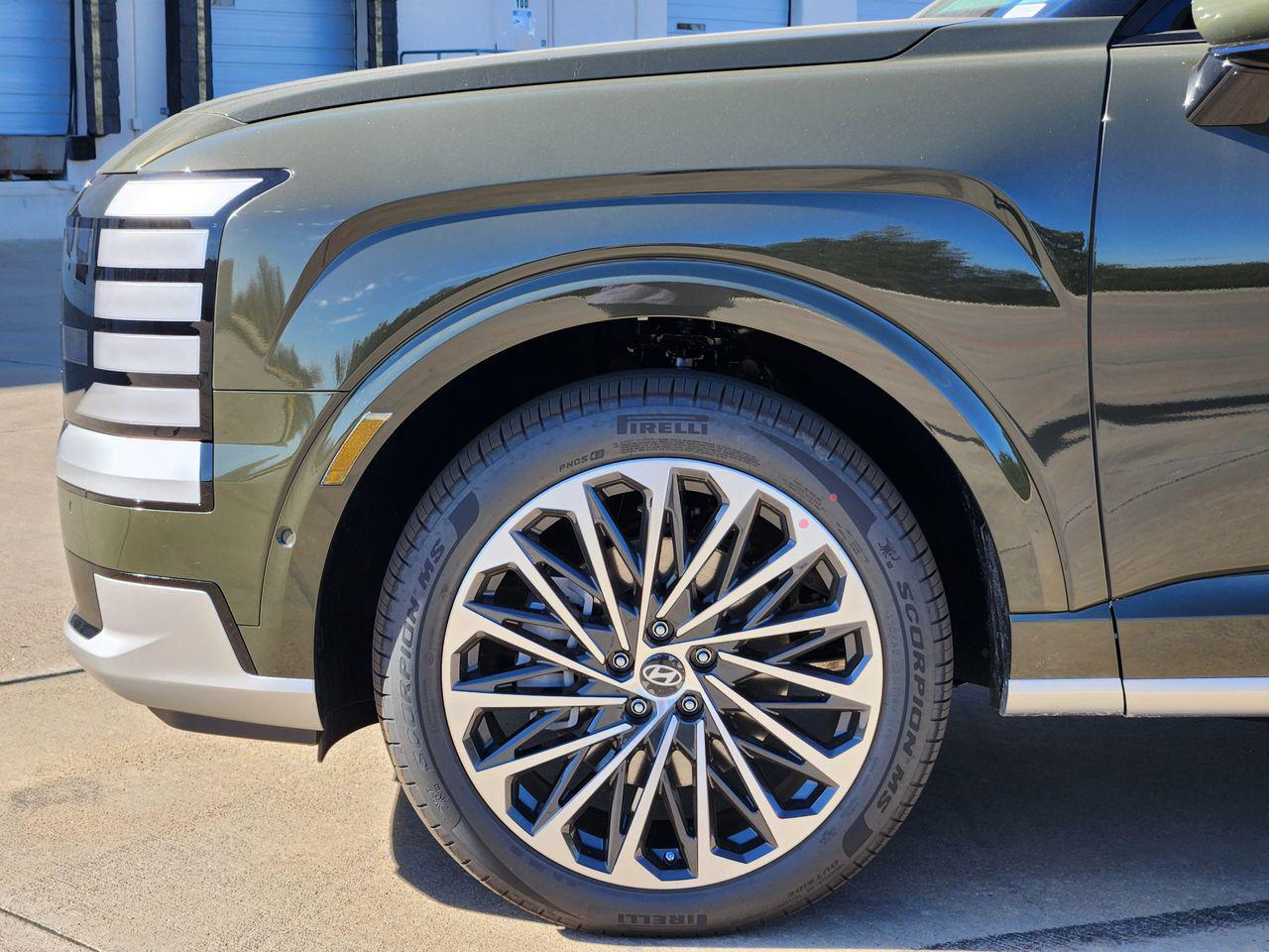 New 2026 Titan Charcoal Pearl Hyundai Calligraphy FWD image 7