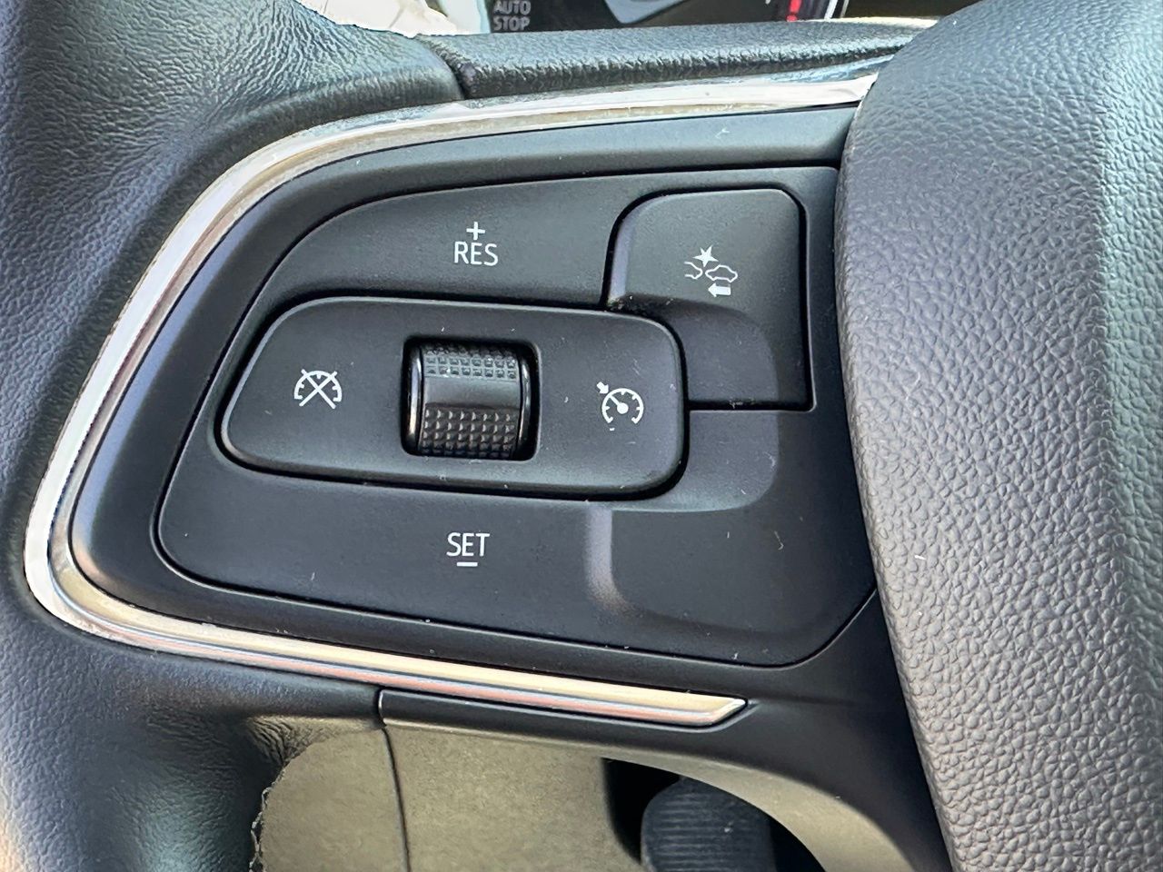 Used 2021 Dark Moon Blue Metallic Buick Preferred image 22