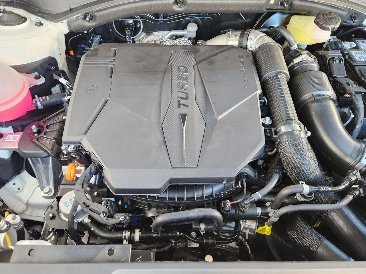 New 2026 W6H White Hyundai SEL FWD image 30