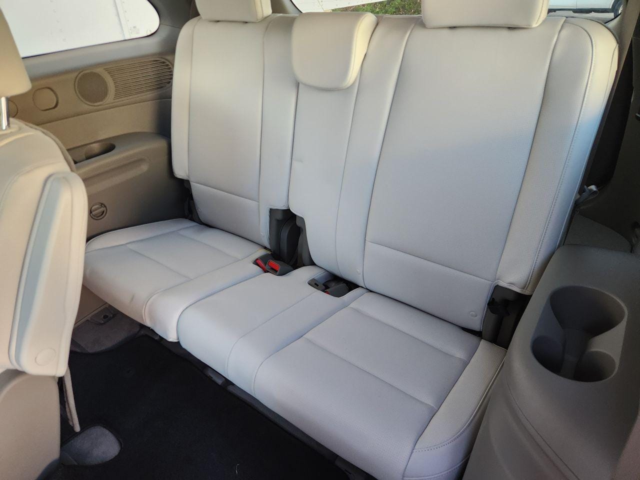 New 2026 Creamy White Pearl Hyundai SEL Premium 7P image 31