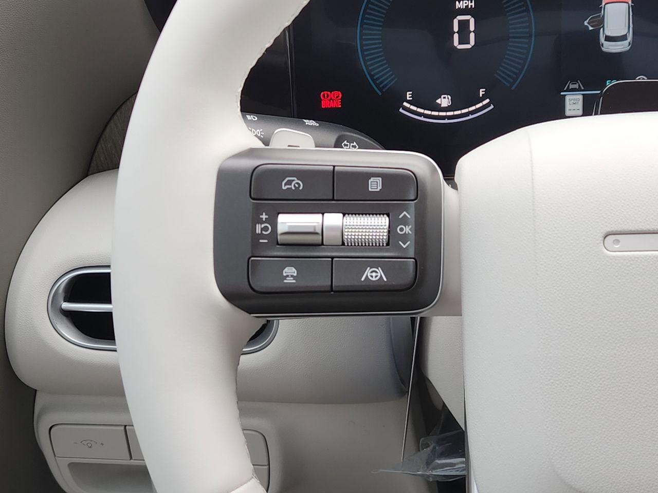 New 2026 Creamy White Pearl Hyundai SE FWD image 25