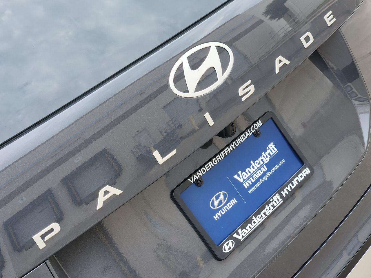 New 2027 Ecotronic Gray Pearl Hyundai SEL FWD image 8
