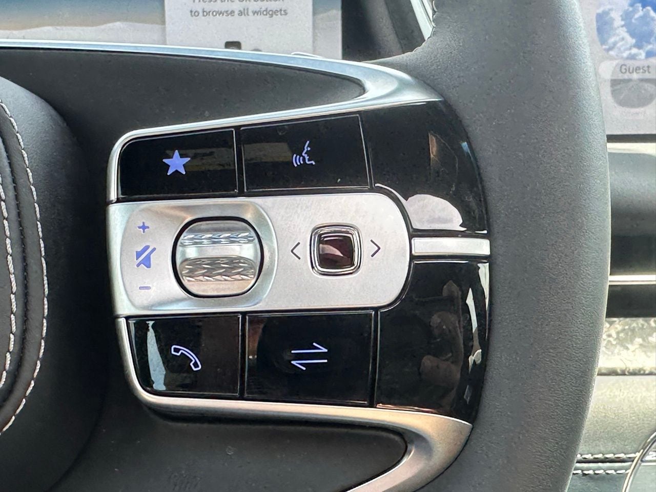 Used 2025 Uyuni White Genesis 3.5T e-SC image 33