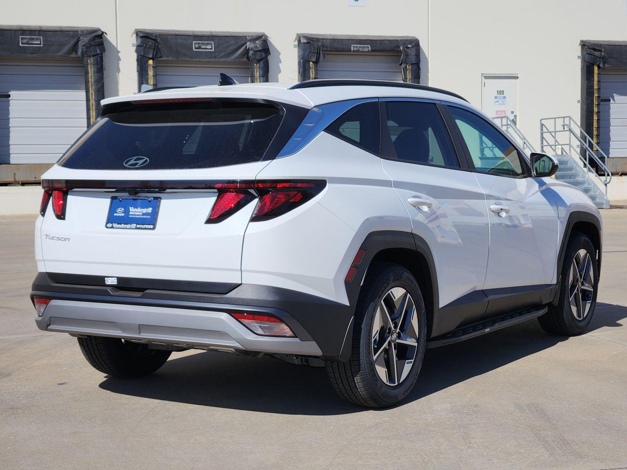 New 2026 Serenity White Pearl Hyundai SEL FWD image 4