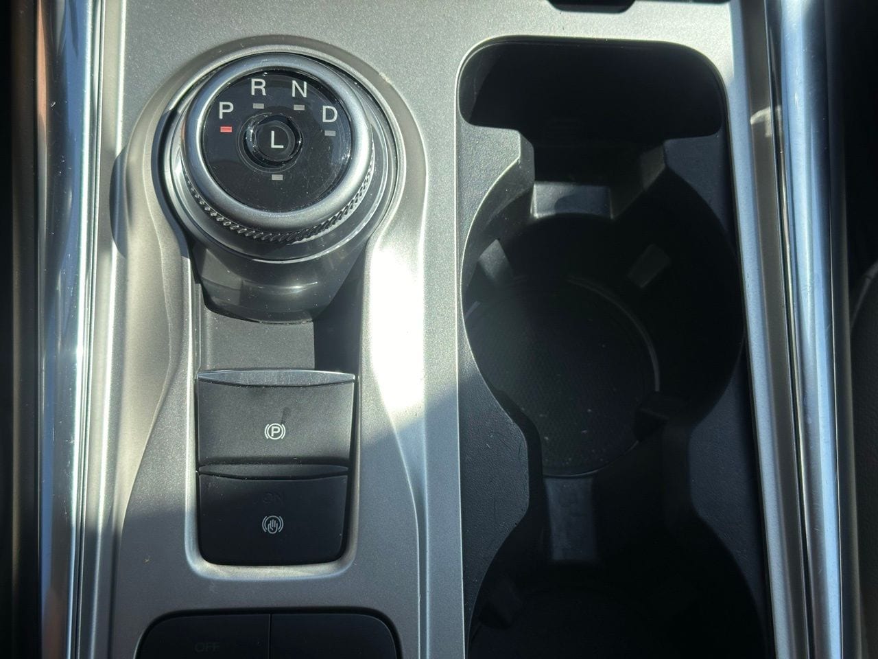 Used 2021 Oxford White Ford Limited image 39