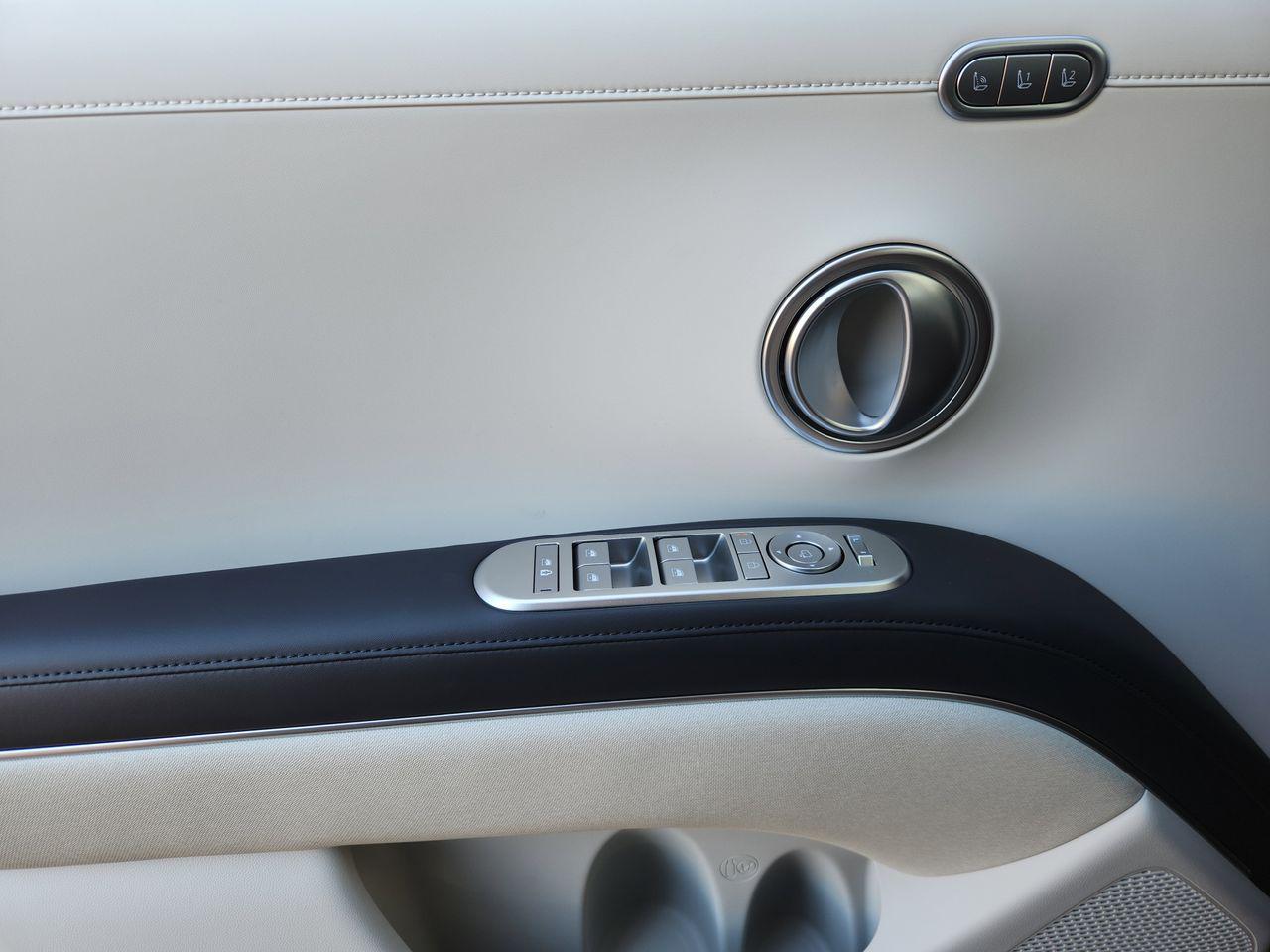 New 2026 A2B Black Hyundai Calligraphy FWD image 22