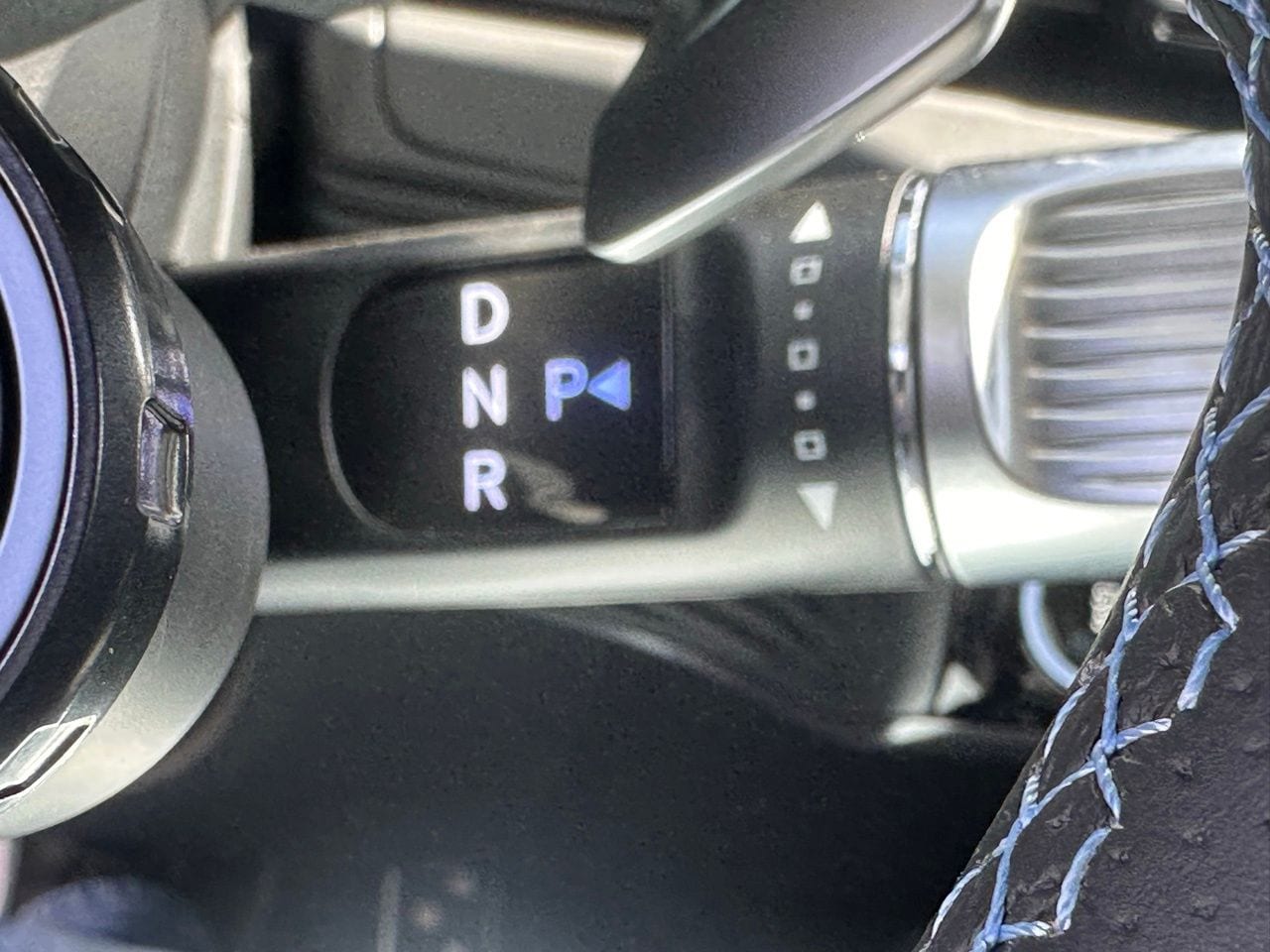 Used 2025 Abyss Black Hyundai Base image 28