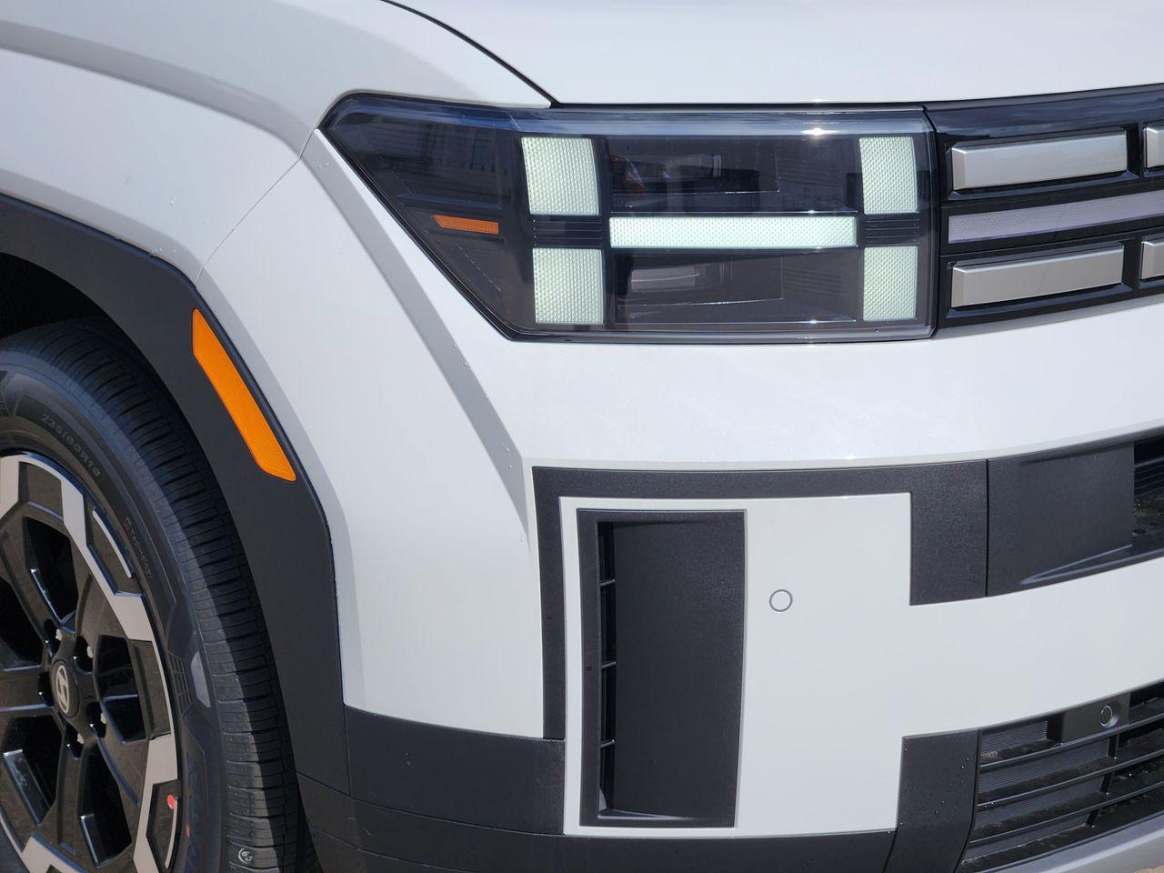 New 2026 W6H White Hyundai SEL FWD image 5