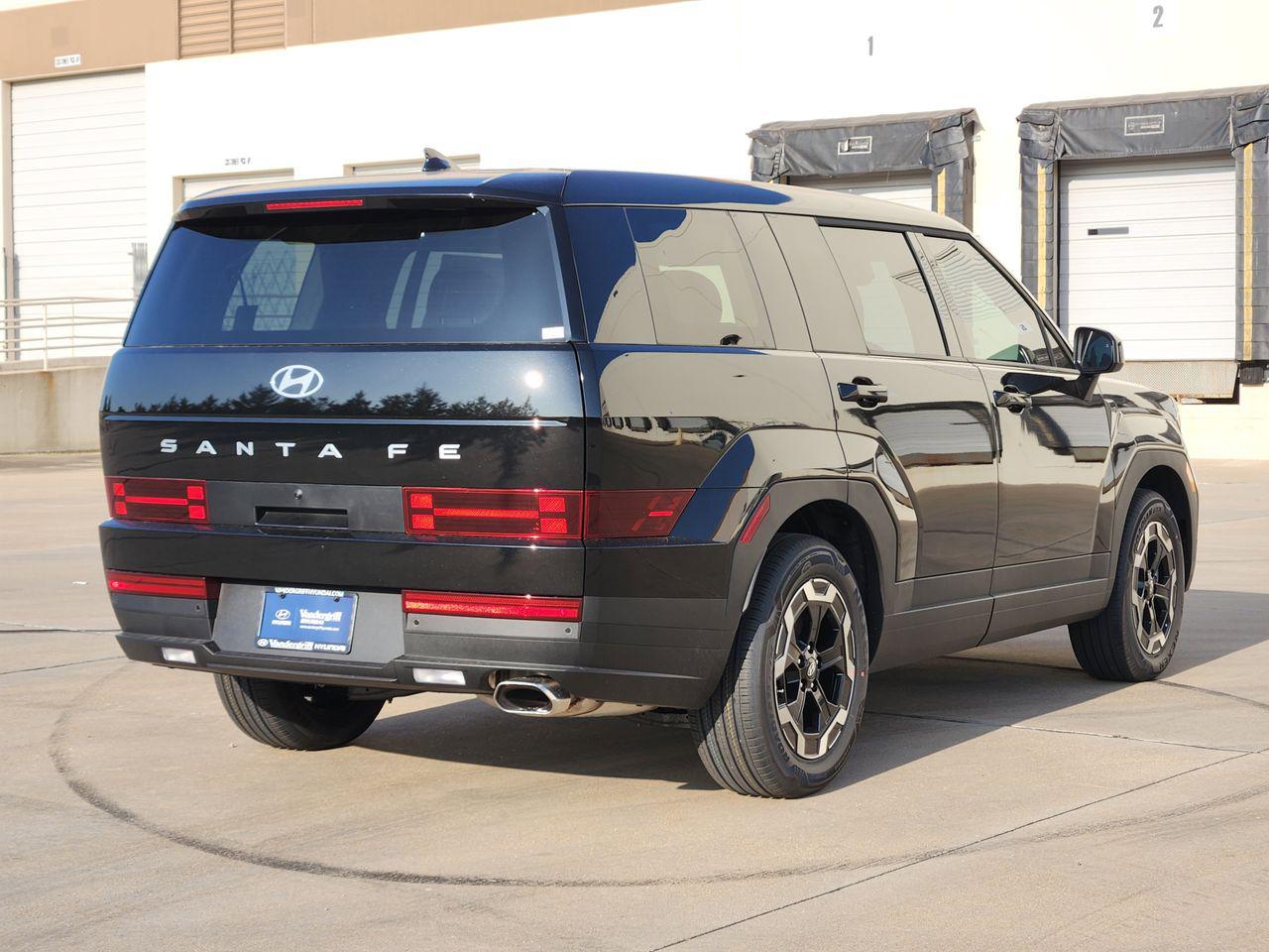 New 2026 Phantom Black Hyundai SE FWD image 4