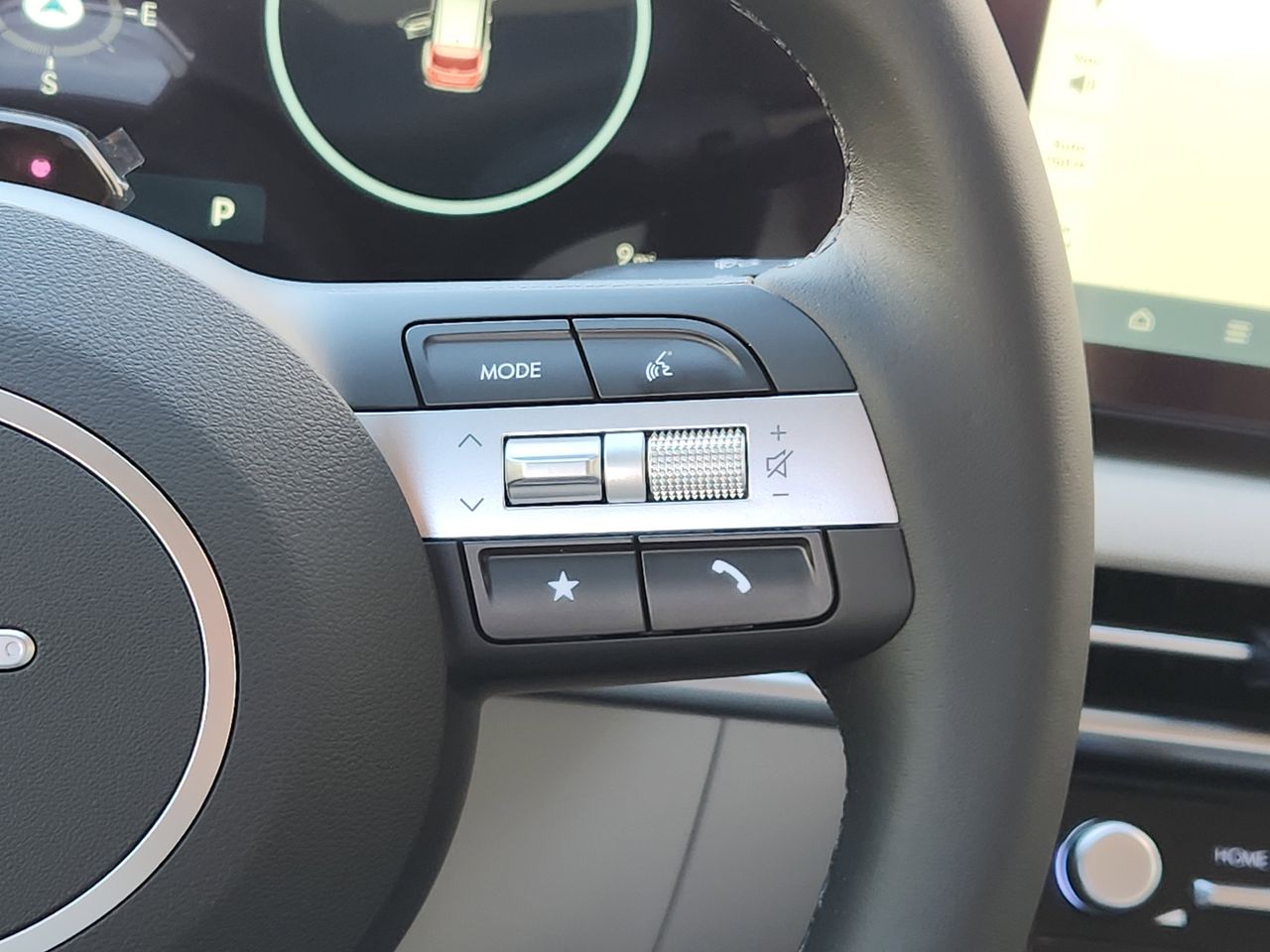 New 2026 W6H White Hyundai SEL Premium FWD image 26