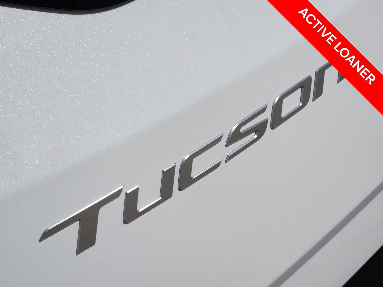 New 2026 Serenity White Pearl Hyundai SEL FWD image 9