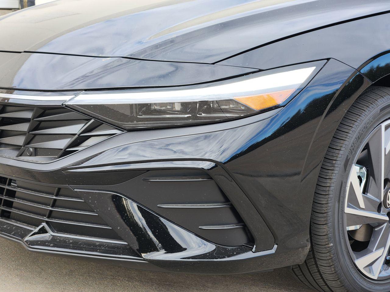 New 2026 A2B Black Hyundai Limited image 6