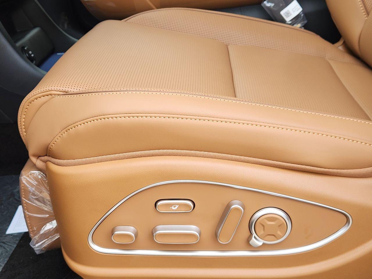 New 2026 A2B Black Hyundai Calligraphy FWD image 22