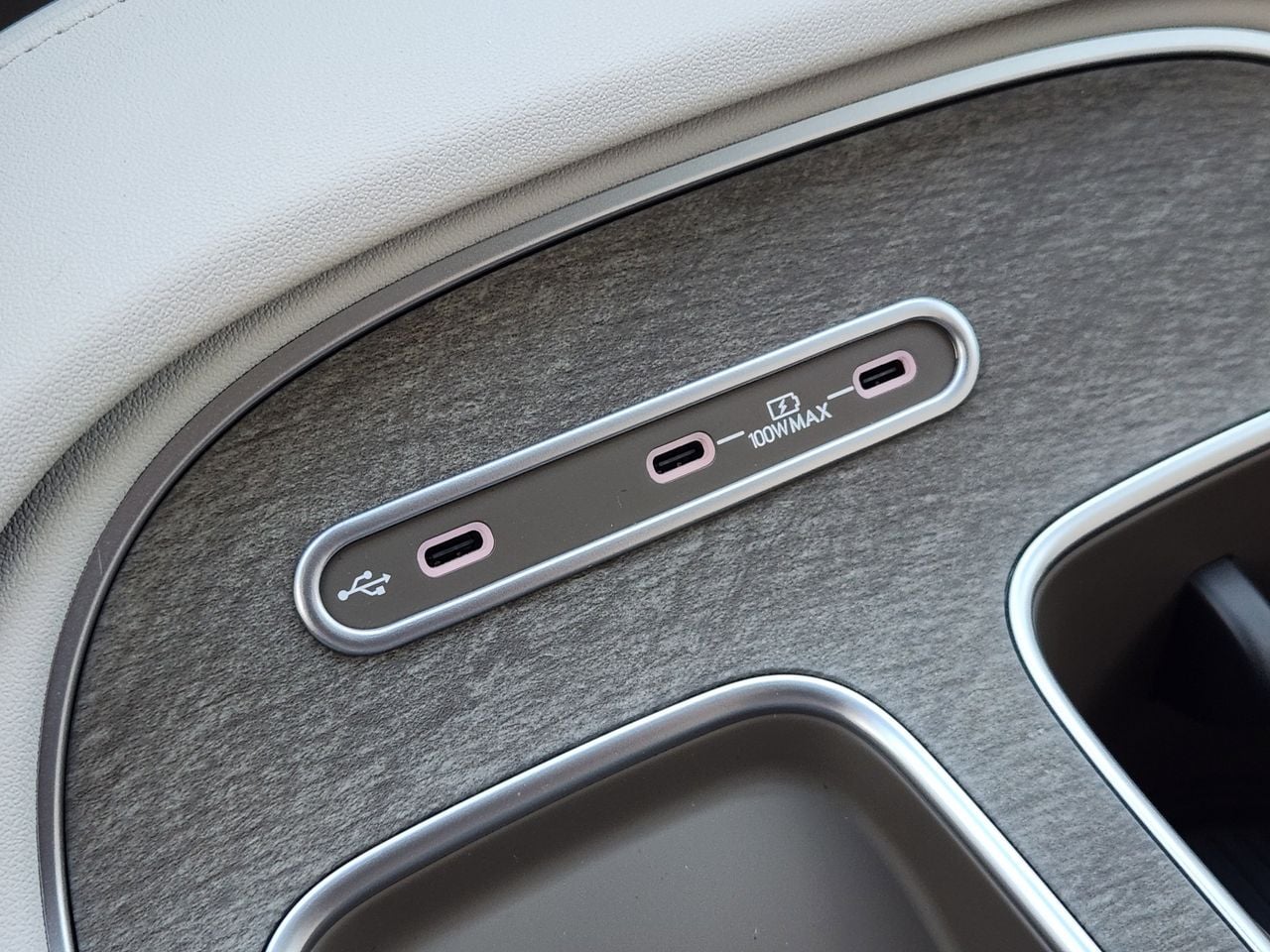 New 2026 CRP Brown Hyundai Limited FWD image 19