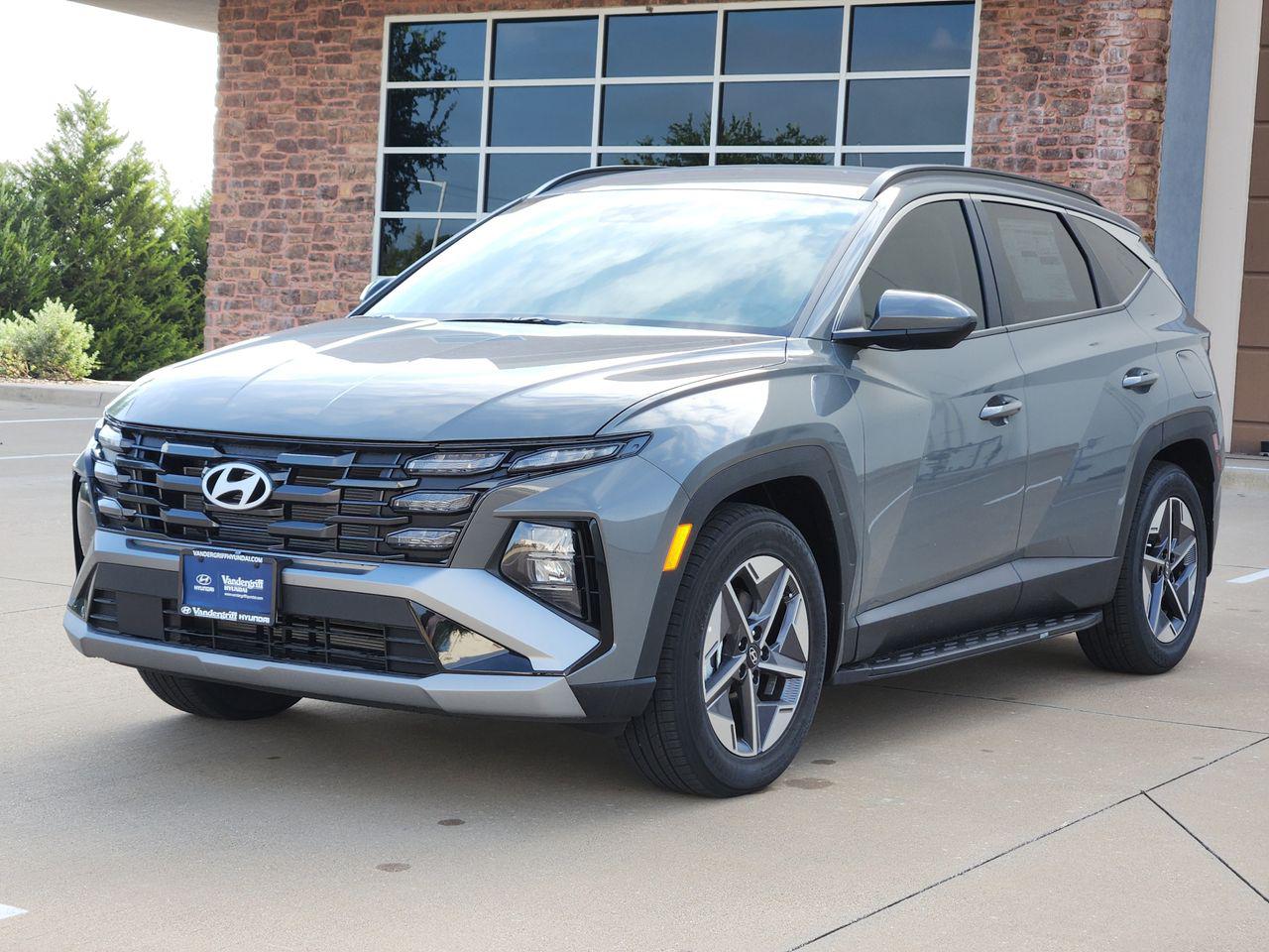 New 2026 Hampton Gray Hyundai SEL FWD image 2