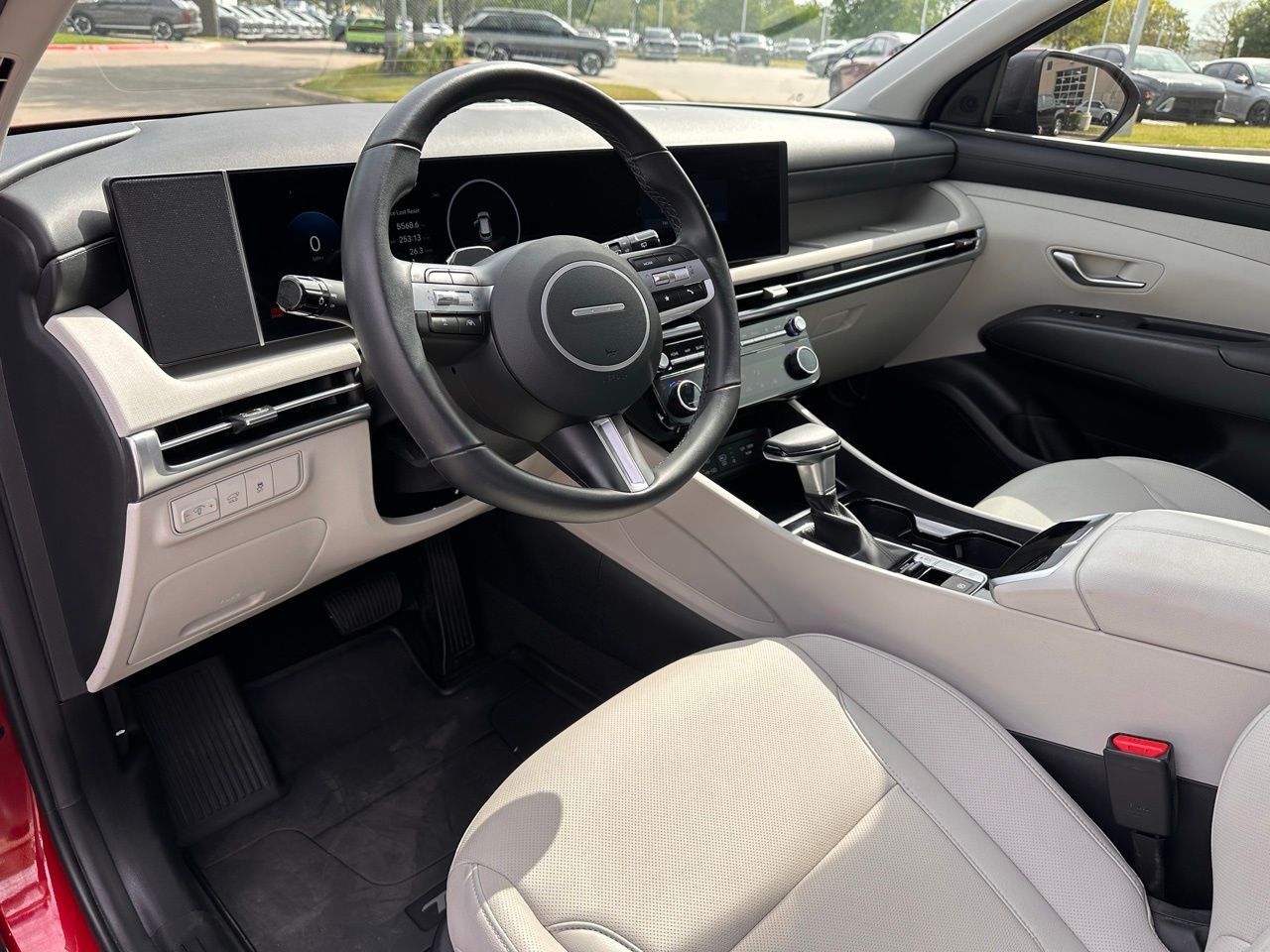 Used 2025 Ultimate Red Hyundai SEL Convenience image 19