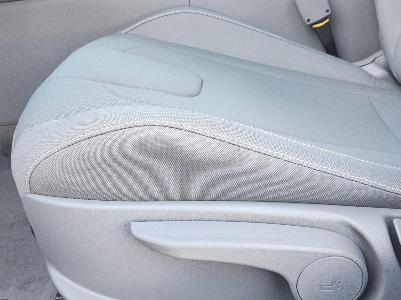 New 2026 Serenity White Hyundai SEL Sport Premium image 23