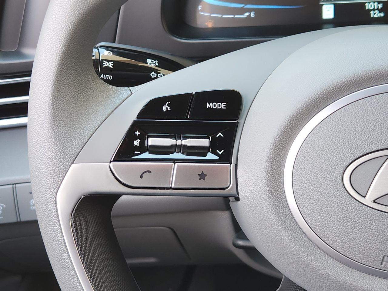 New 2026 Amazon Gray Hyundai SE image 25