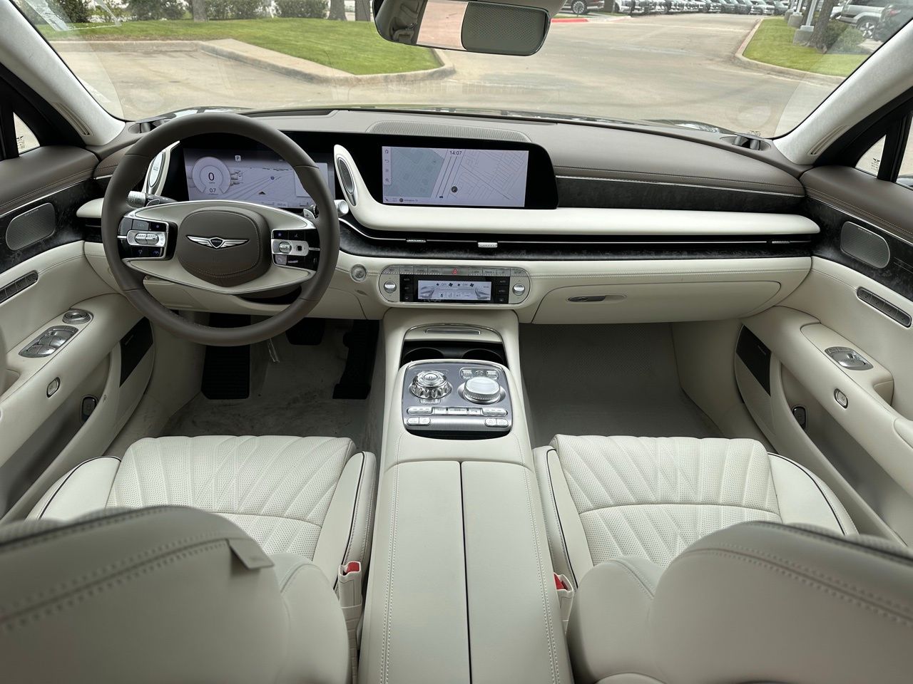 Used 2025 Vik Black Genesis 3.5T e-SC image 21