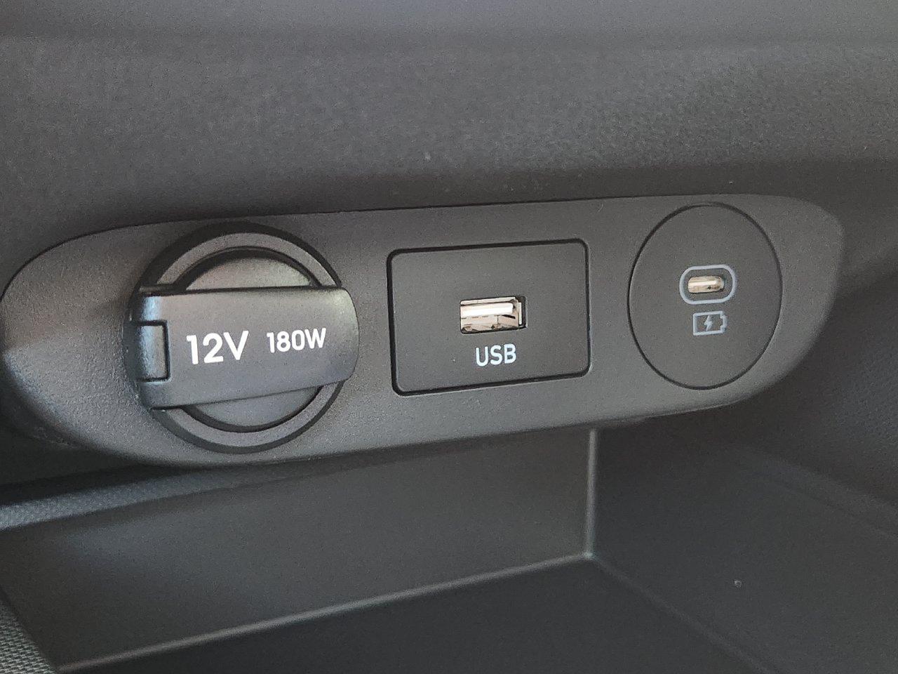 New 2026 Abyss Black Hyundai SE image 17