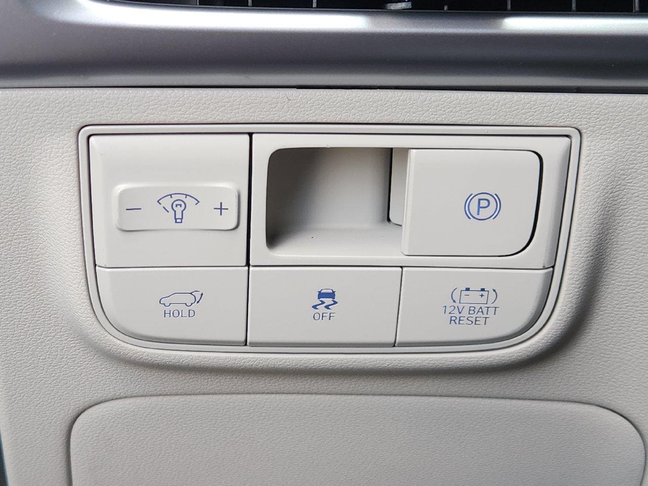 New 2026 Ash Black Hyundai SEL AWD image 22