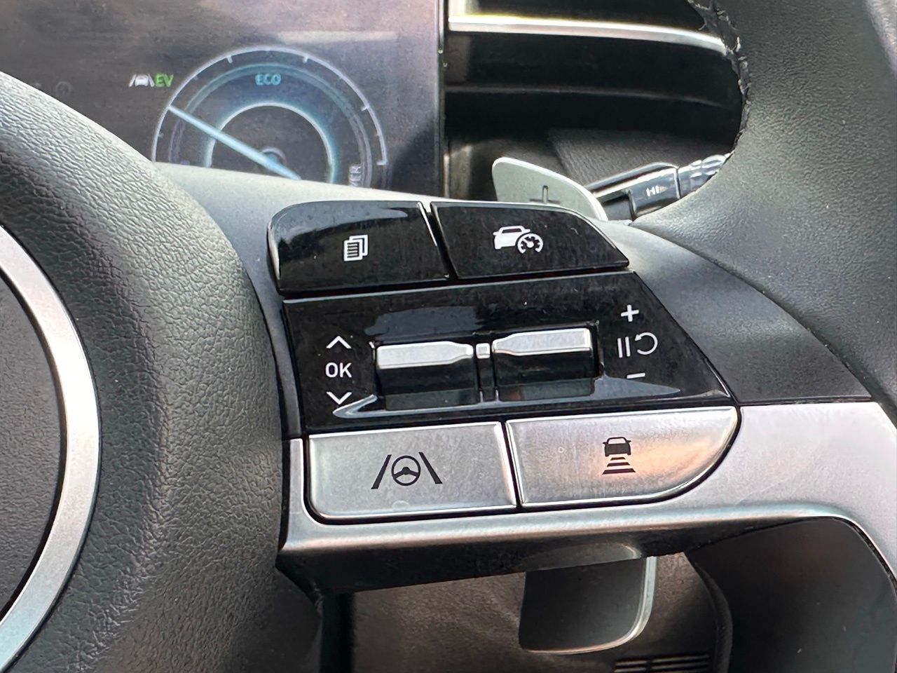 Used 2024 Black Pearl Hyundai SEL Convenience image 27