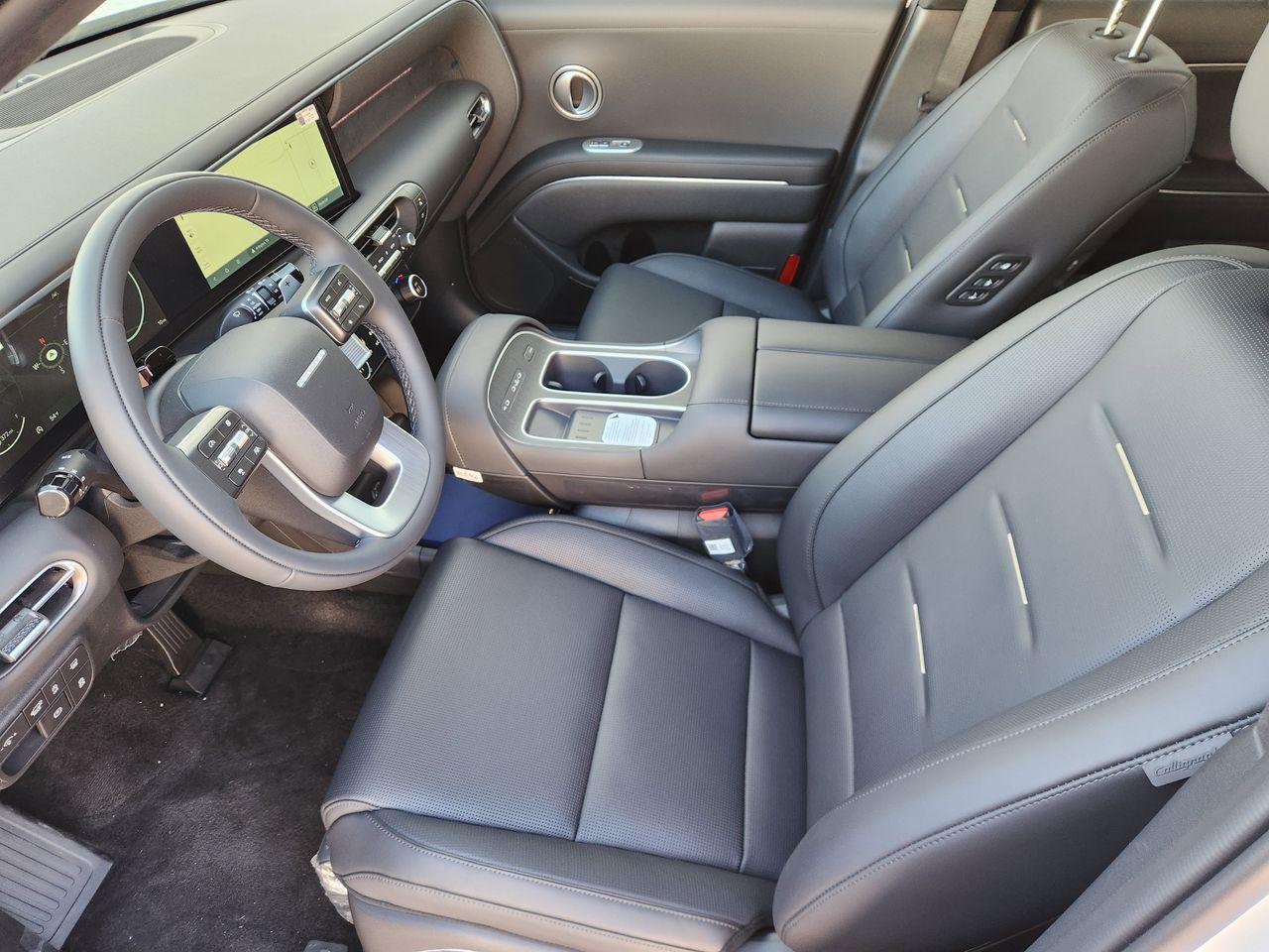 New 2026 WC9 White Hyundai Calligraphy FWD image 9