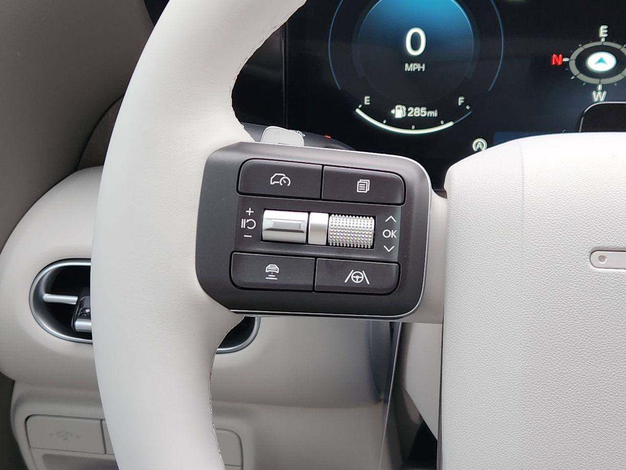 New 2026 WC9 White Hyundai SEL FWD image 26