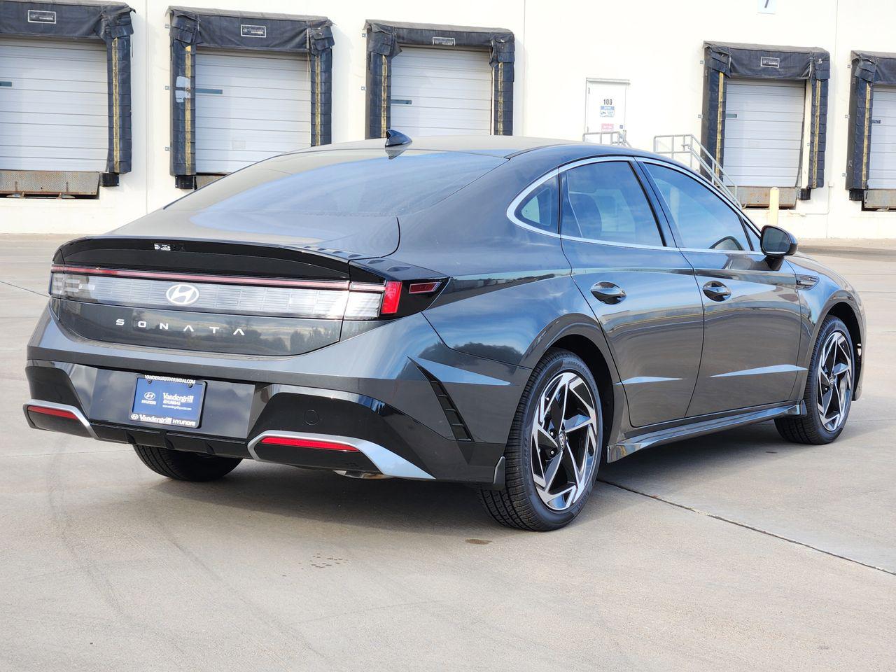 New 2026 T2G Gray Hyundai SEL Sport image 4