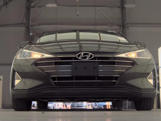 Used 2020 Portofino Gray Hyundai SE image 3