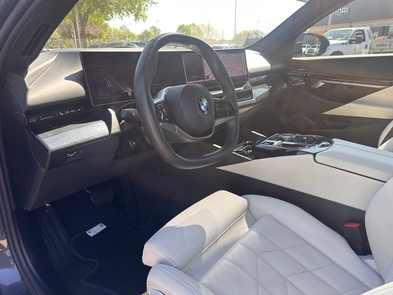 Used 2024 Dark Graphite BMW 530i image 22