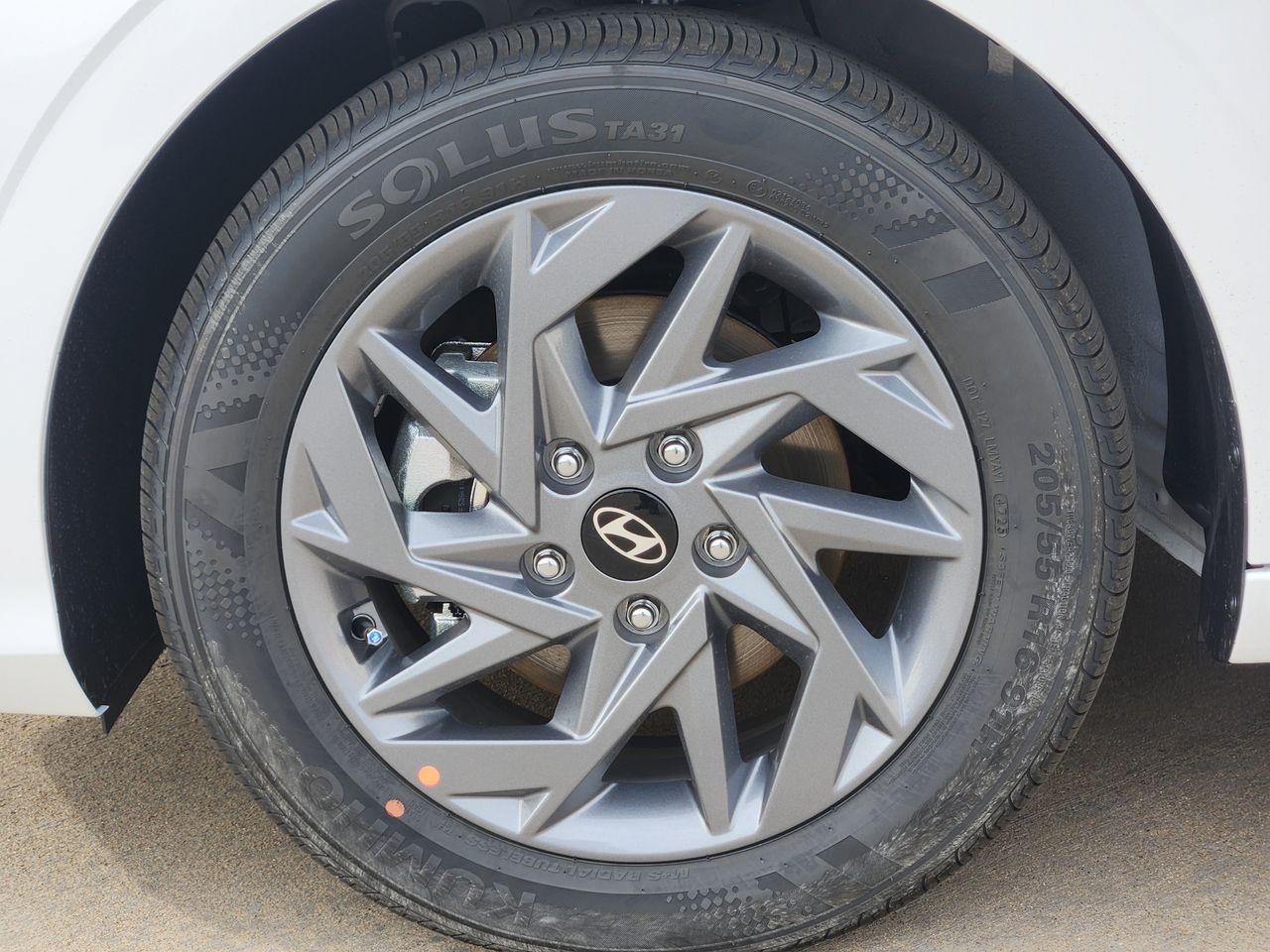 New 2026 W6H White Hyundai Blue image 7