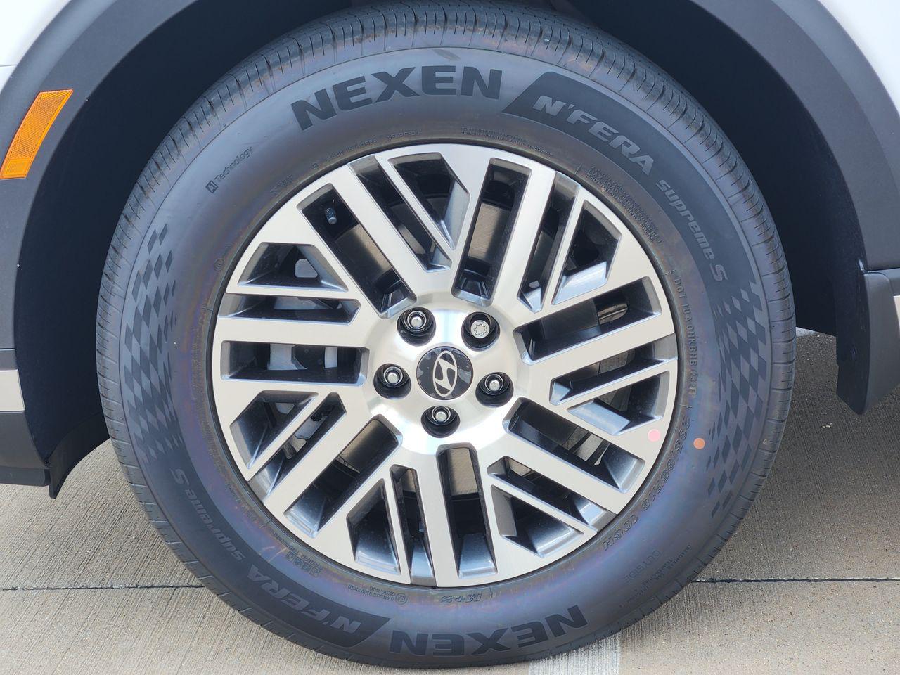 New 2027 Creamy White Pearl Hyundai SEL FWD image 7