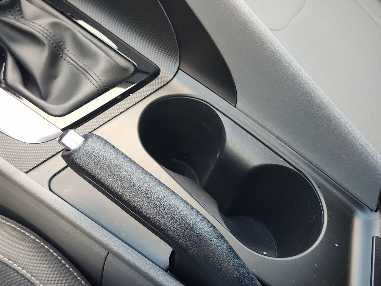 Used 2023 Portofino Gray Hyundai SEL image 18