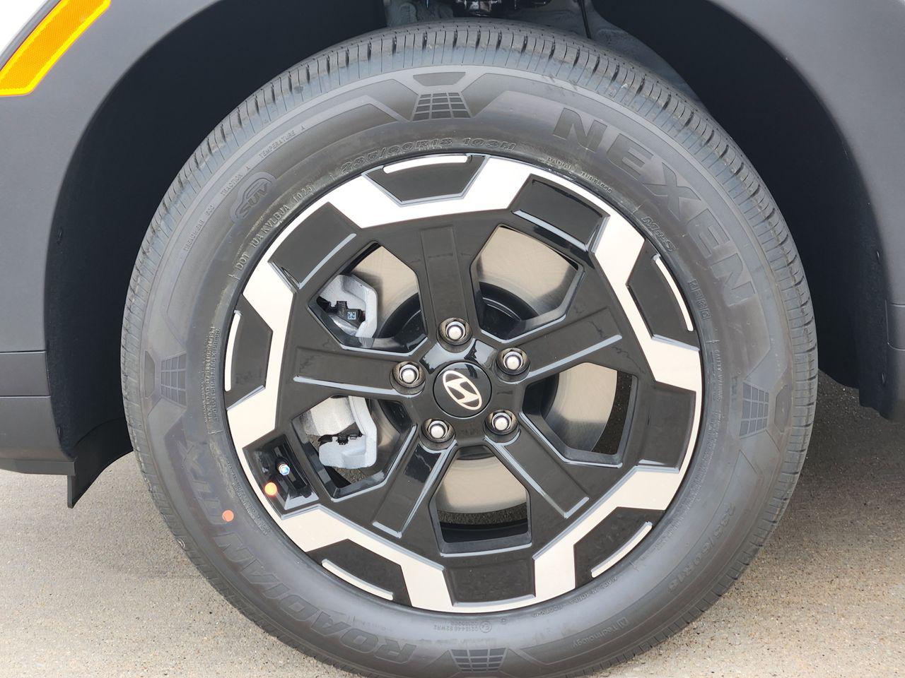 New 2026 W6H White Hyundai SEL FWD image 7