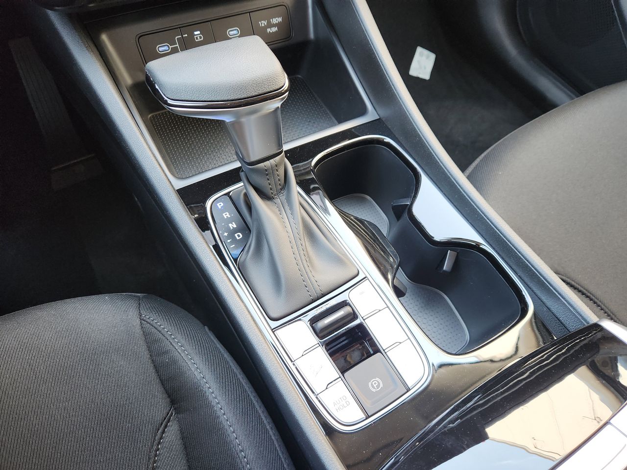 New 2026 W6H White Hyundai SEL FWD image 18