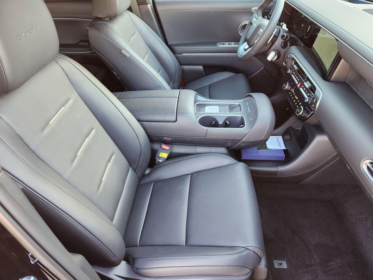 New 2026 Abyss Black Pearl Hyundai Calligraphy image 11