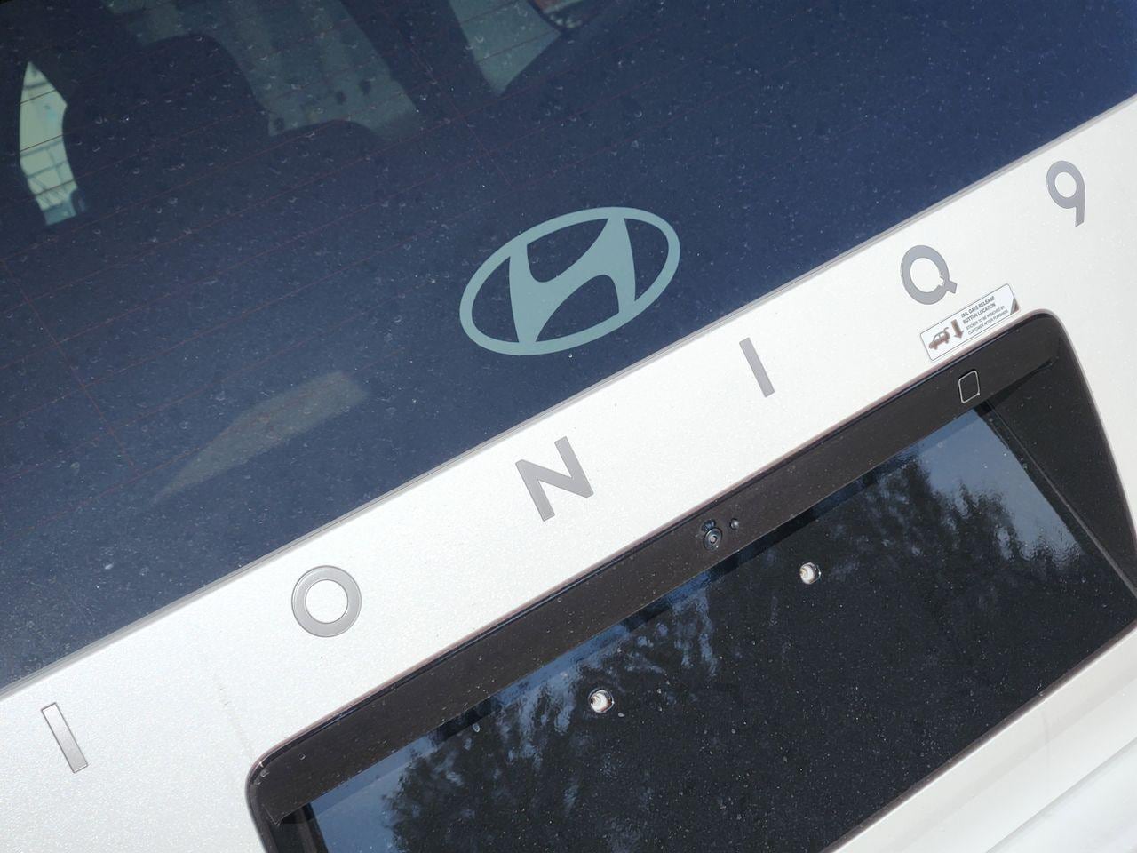 New 2026 SWP White Hyundai SEL image 8