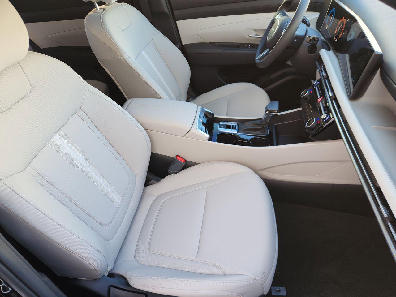 New 2026 Phantom Black Hyundai SEL FWD image 10