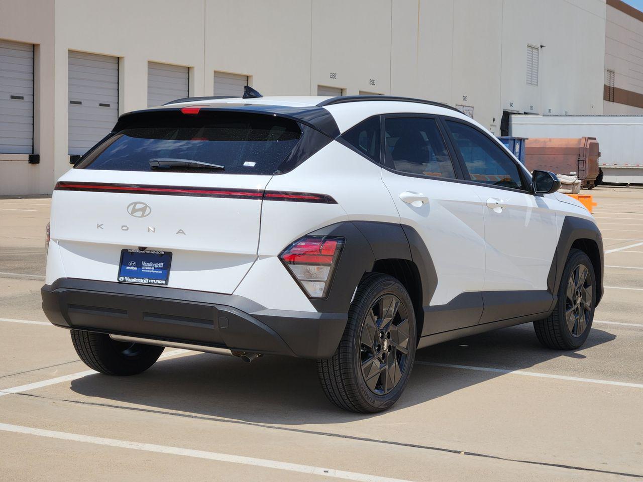 New 2027 Atlas White Hyundai SEL Sport FWD image 4