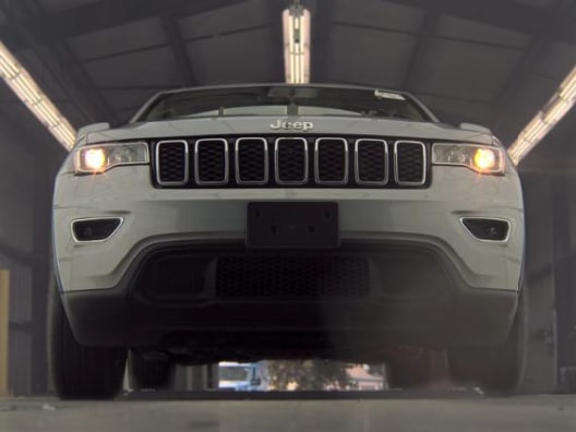 Used 2019 Billet Silver Jeep Laredo E image 3