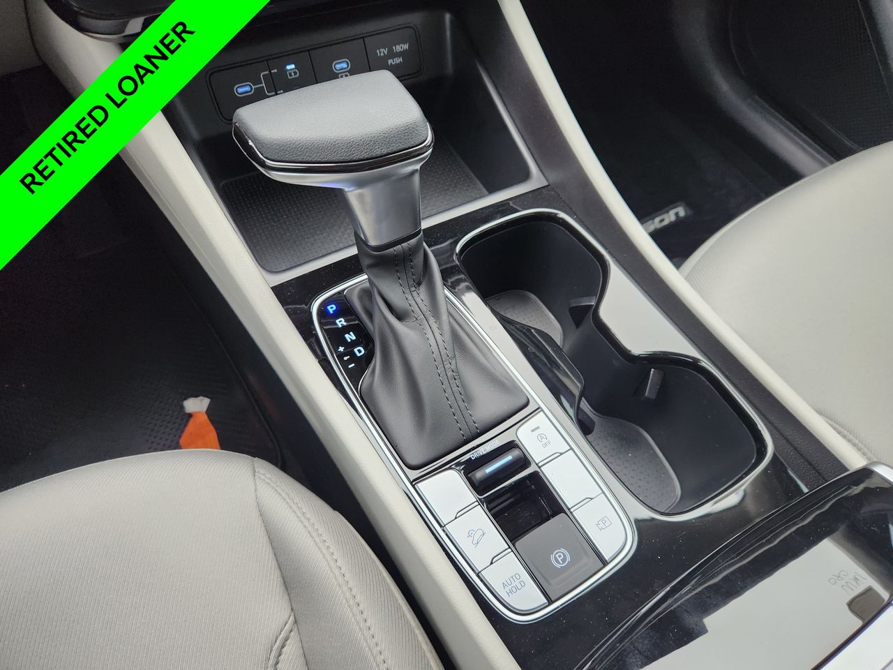 New 2026 Shimmering Silver Hyundai SEL FWD image 19