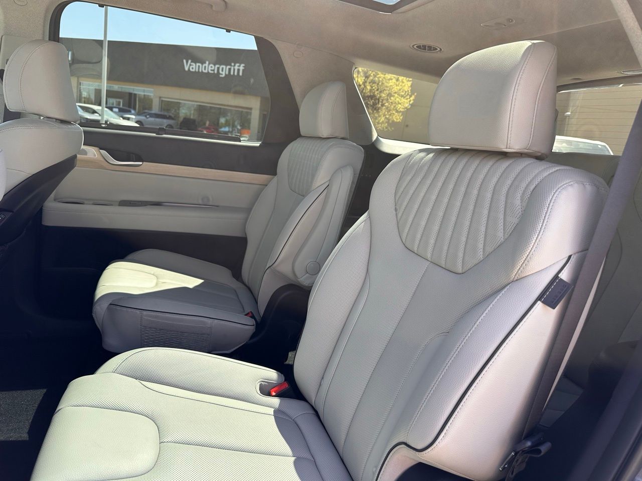 Used 2025 Steel Graphite Hyundai Limited image 18