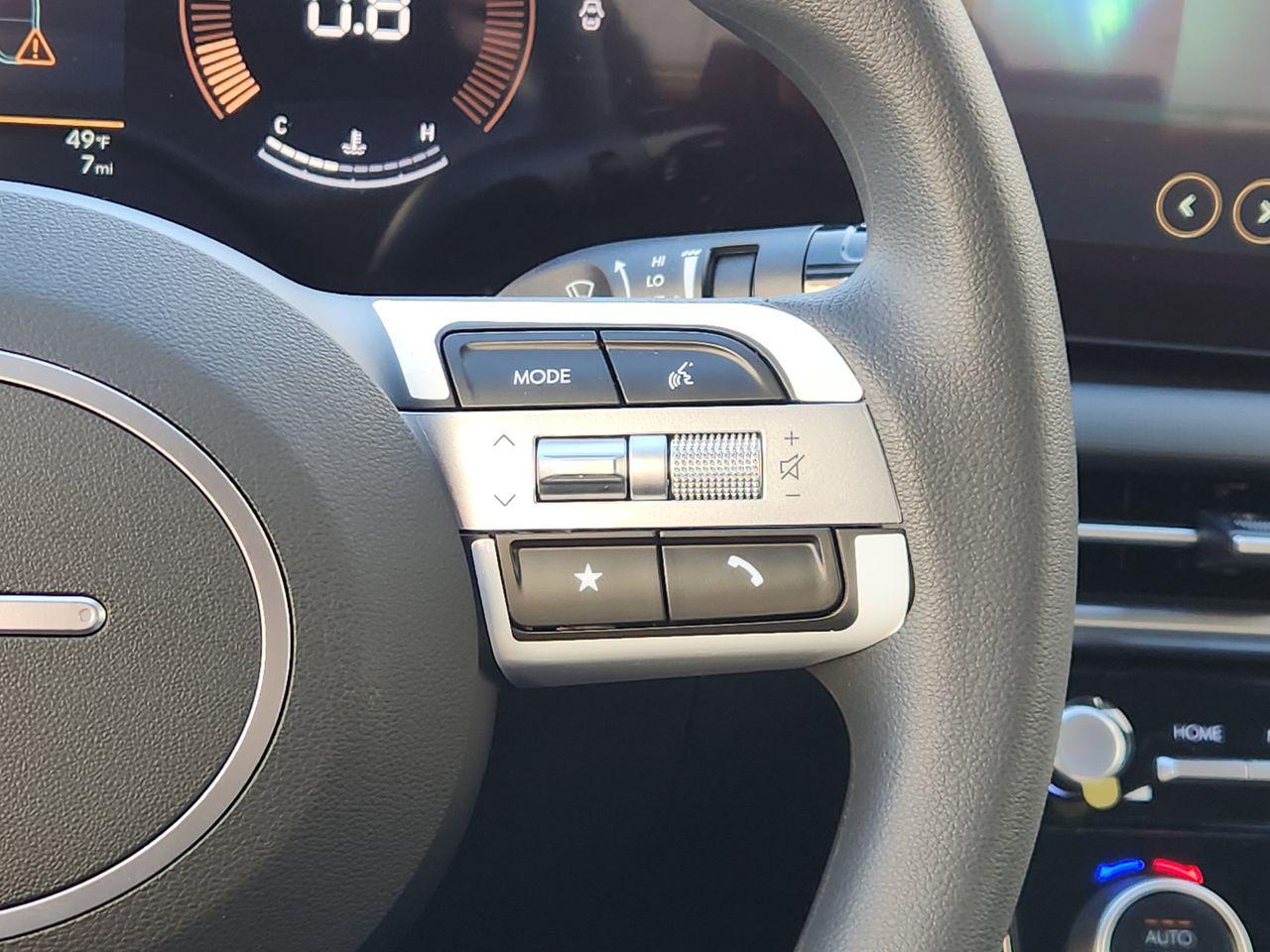 New 2026 SAW White Hyundai SEL FWD image 25