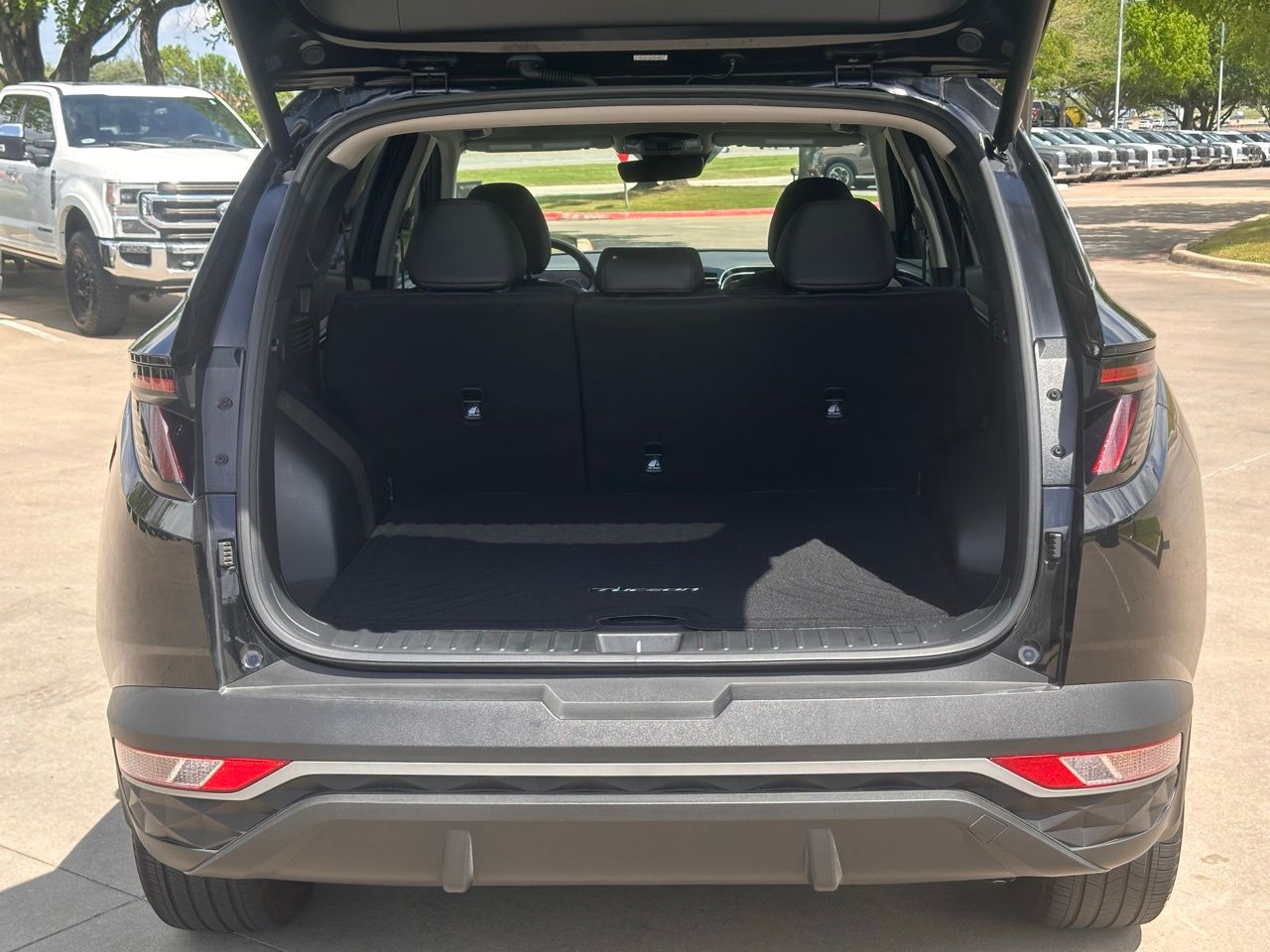 Used 2024 Black Pearl Hyundai SEL Convenience image 12